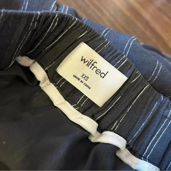 Wilfred shorts size XXS - Picture 5 of 11